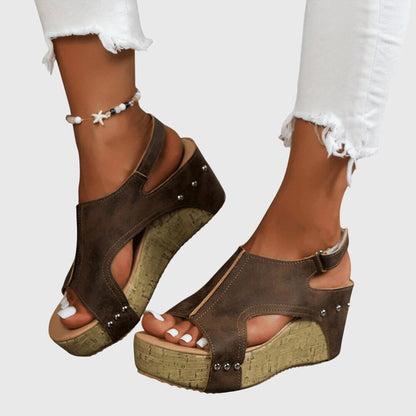 Lela | Orthopaedic Sandals