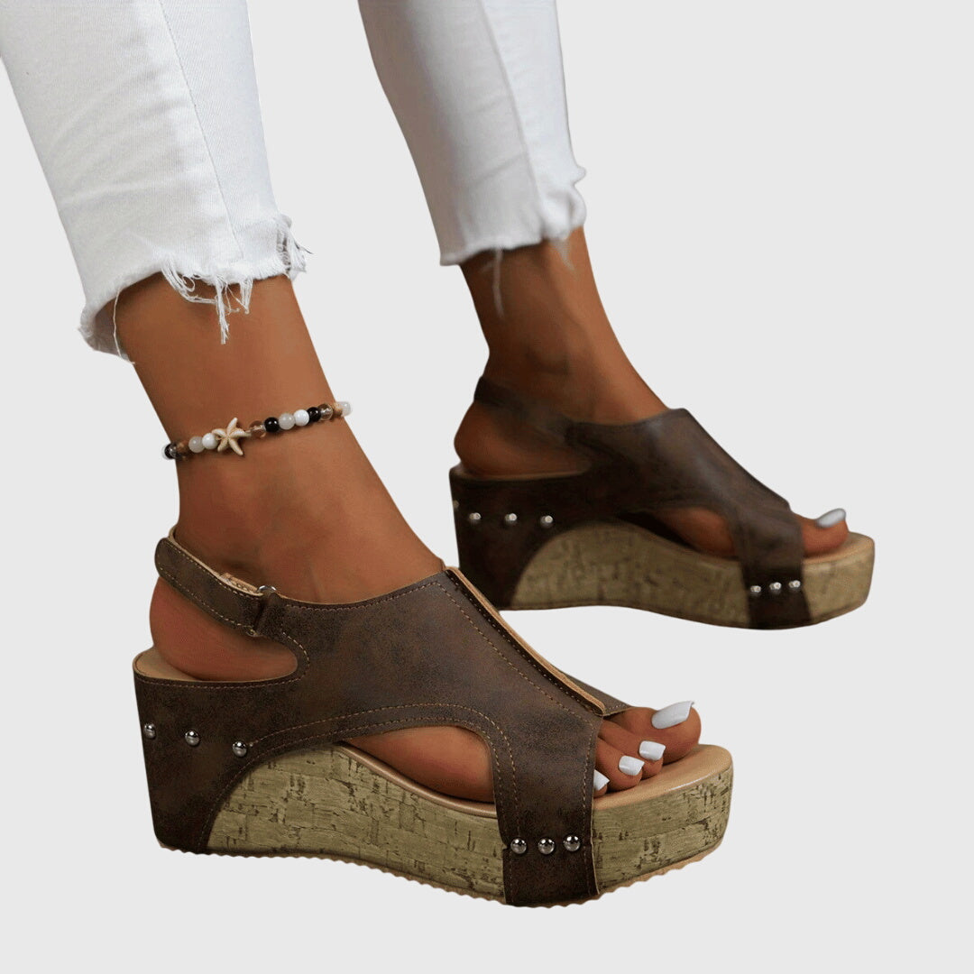Lela | Orthopaedic Sandals