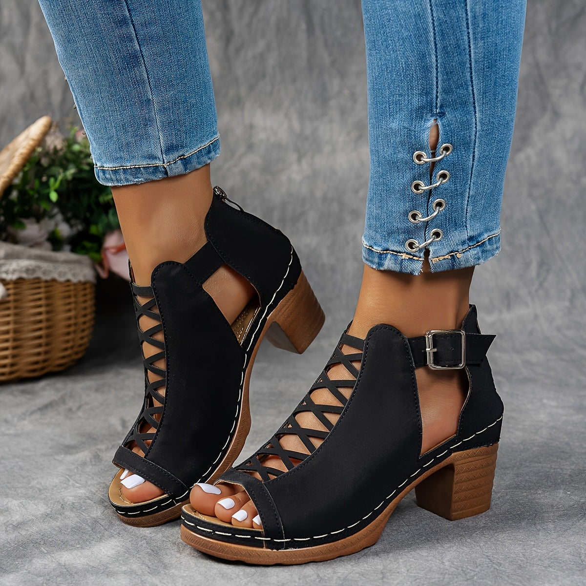Vicky | Lattice-Heel Sandals