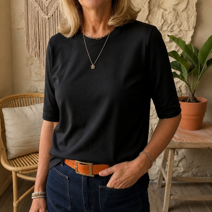 Justine – Relaxed Three-Quarter Sleeve Top