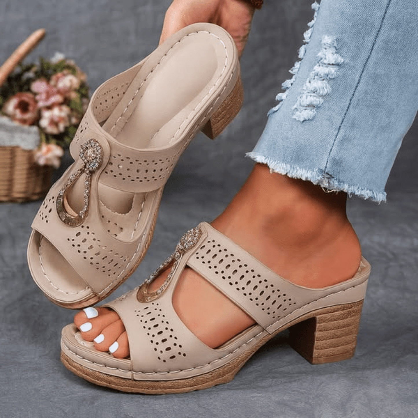 Ximena | Chic and Comfortable Orthopaedic Sandals