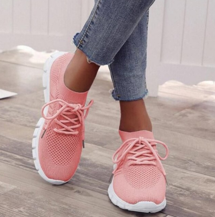 Yolanda – Lightweight Lace-Up Orthopaedic Sneakers