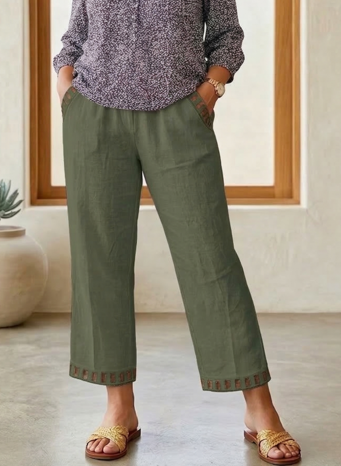 Brooklyn | Contrast Trim Cropped Pants