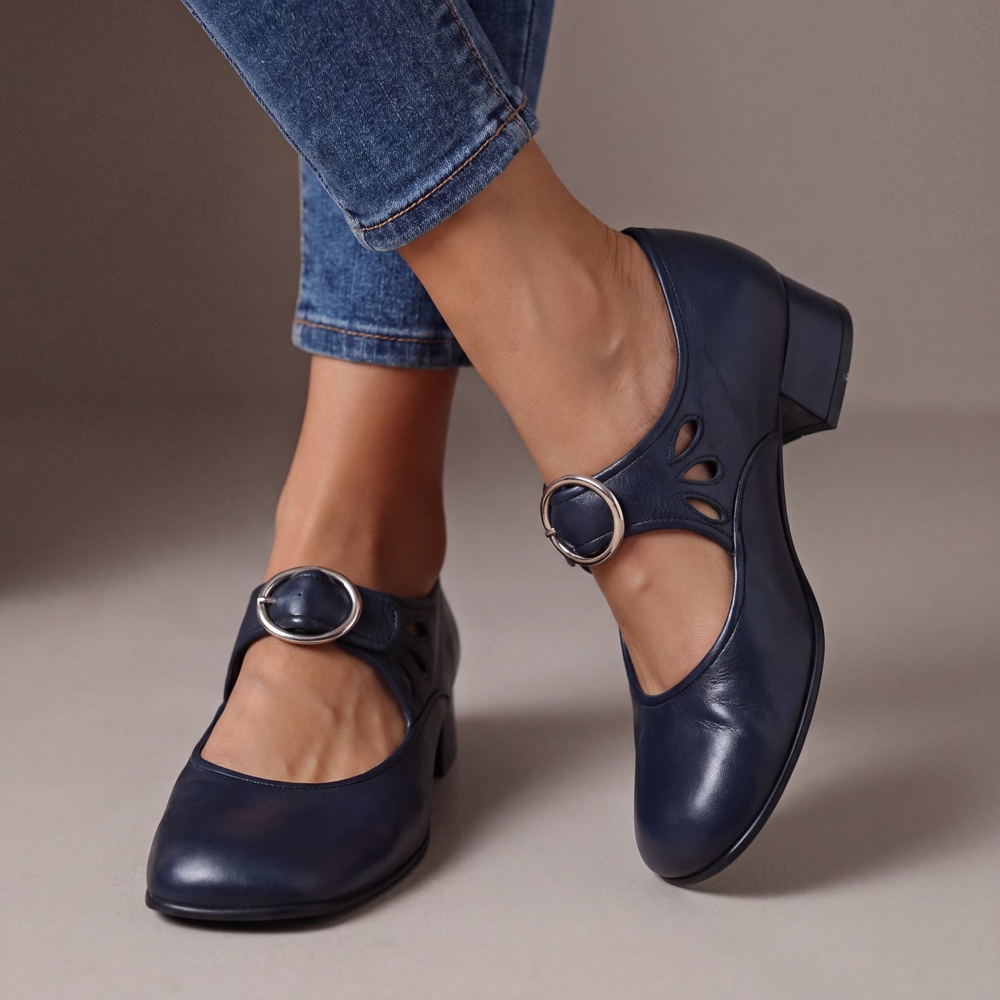 Sonya – Buckle Strap Block Heel Mary Janes
