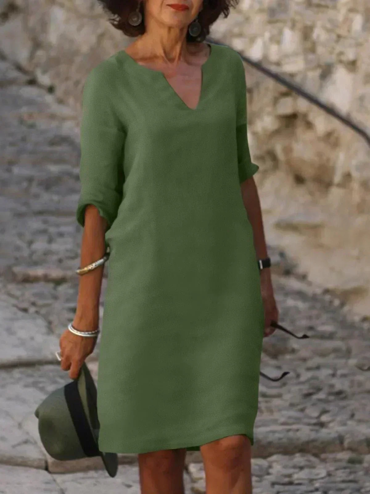 Jakayla | Elegant Dress with V-Neck