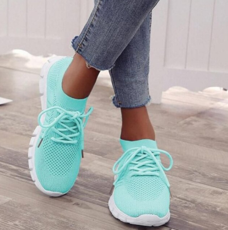 Yolanda – Lightweight Lace-Up Orthopaedic Sneakers